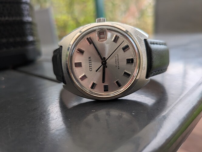 PXL_20251011_070942710.MACRO_FOCUS