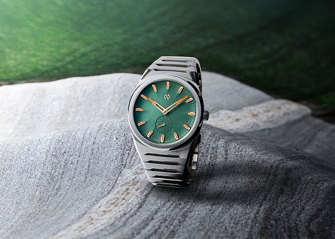 Formex-Aria-Manufacture-Chronometer-40-mm-Selva-Green-Dial-Styled-1