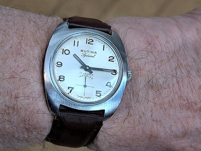 PXL_20260215_220012769