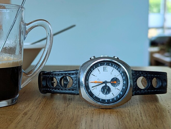 PXL_20251024_065555363.PORTRAIT~2