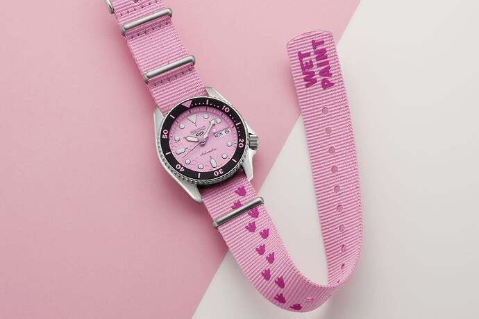Seiko-5-Sports-Pink-Panther-Limited-Edition-SRPM07-2-1536x1024