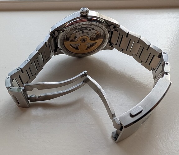 PXL_20251120_075237904~2