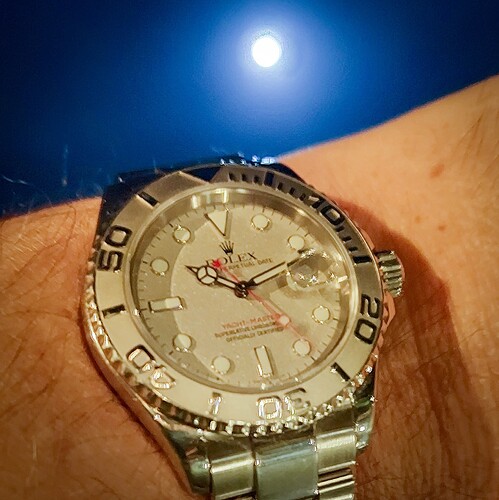 20251105_221233-6876