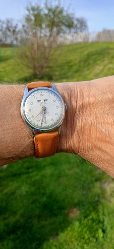 1776443836697577543680174755209