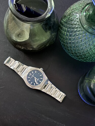 NA: GP Laureato Midnight Blue