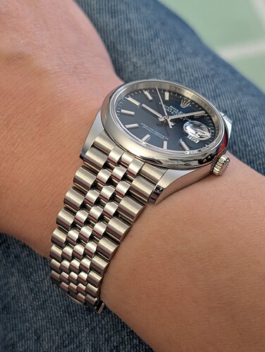 PXL_20251018_070439367~2