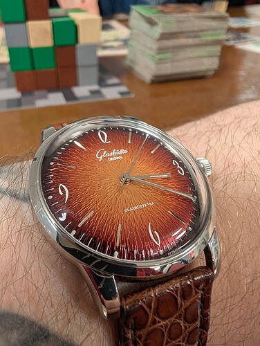 PXL_20251130_142038486