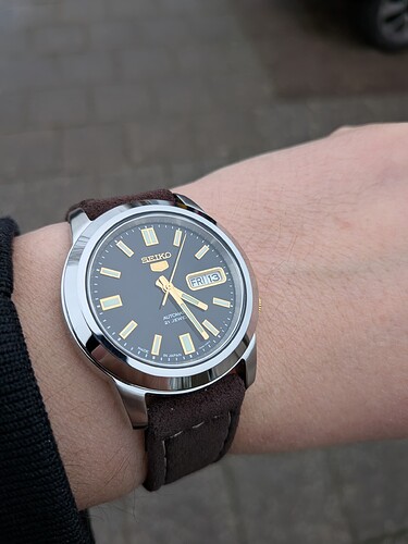 PXL_20260313_152648921.MACRO_FOCUS