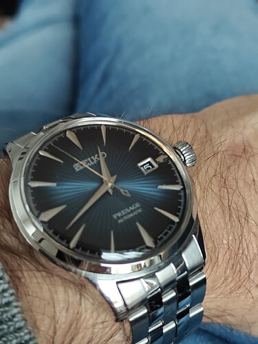 17632071744888557992566417349233