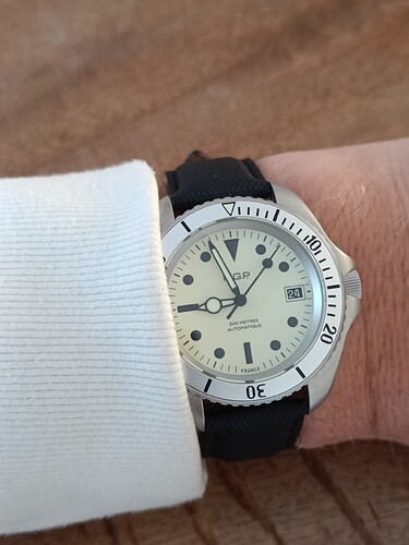 17756313636565213586111000997786