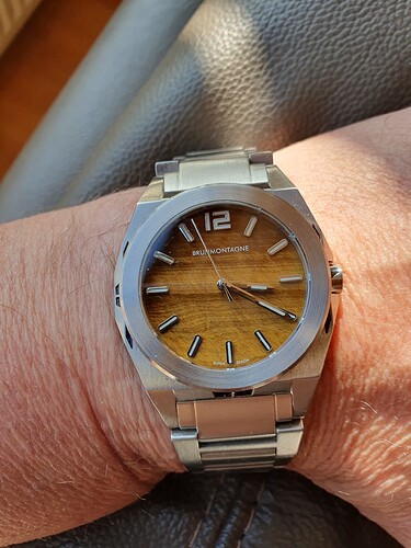 Representor tijgeroog gedaan