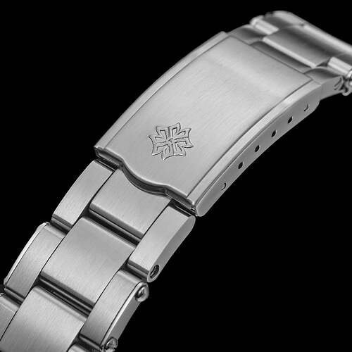 thorn-40mm-PT5000-automatic-diver-watch_11_1220x_crop_center