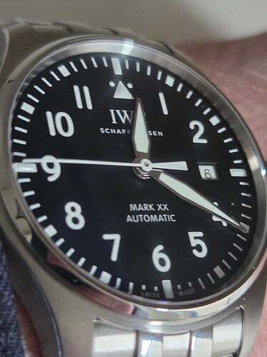 17703768363282557925777586282825