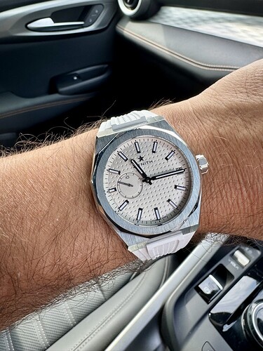 24035132-67FC-4D91-AF5C-D1D2BFF48899_1_105_c