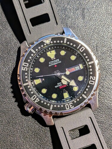 PXL_20251026_162348732.MACRO_FOCUS~2