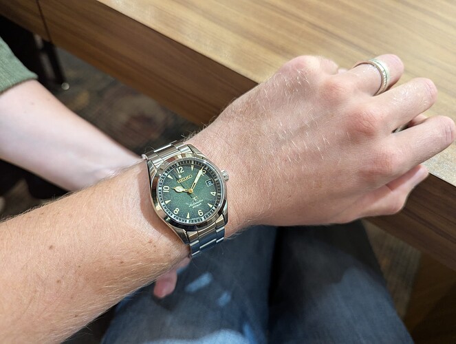 PXL_20250827_111213244