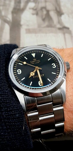 Screenshot_20251128_075113_Gallery