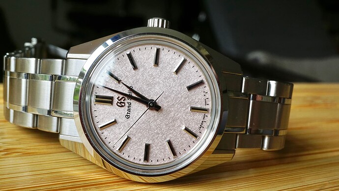 AC35D726-67E8-4B87-925A-DCD0BE8B3062_1_201_a