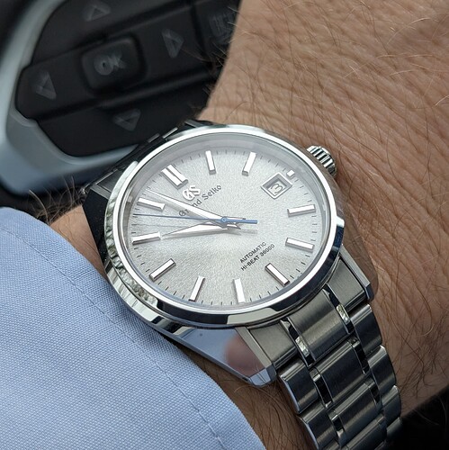 PXL_20251003_075639682