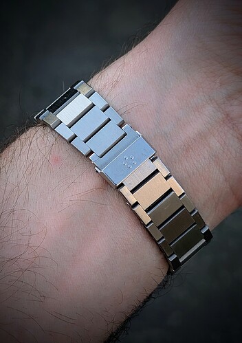 PXL_20260428_174011583~2