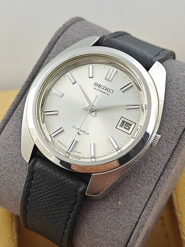 f00c005e-d673-4c74-805e-3e8dbcd07f82