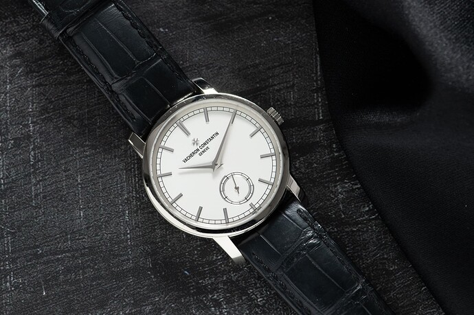 AS09186_40991713_VACHERON_TRADITIONELLE_82172-000G-9383-6