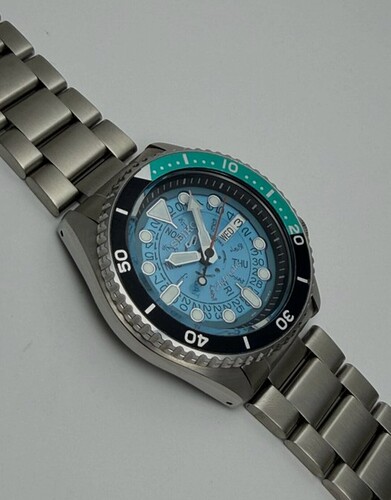 Screenshot_2025-12-16-21-18-10-20_87e9f4426582de1d1ef01bce57e33a1a