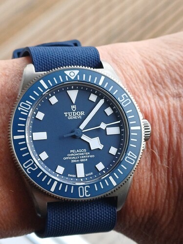 17732415932147811423947697697652