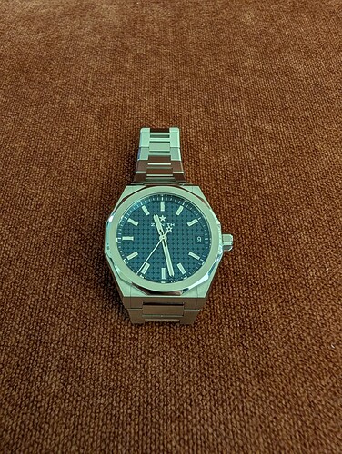 PXL_20251109_102816424