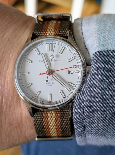 PXL_20251013_092222232~2