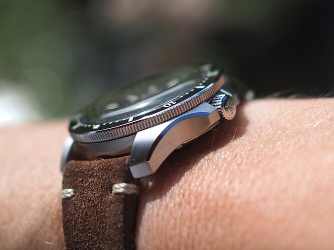 Shanghai Watch Side