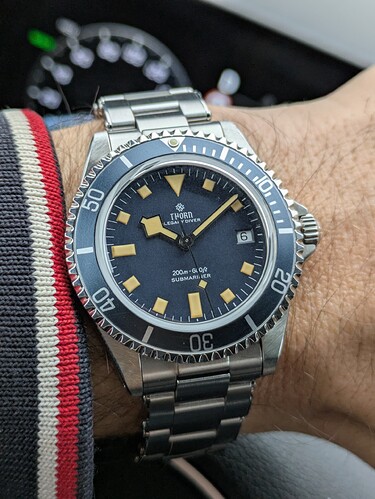 PXL_20251206_090935331