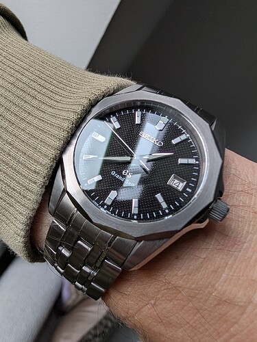 PXL_20251114_123951728