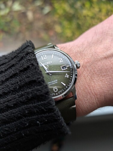 PXL_20251207_101828106