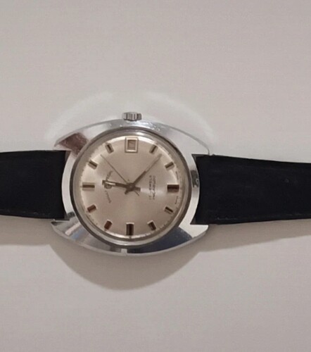 Screenshot_2025-08-27-19-57-24-516_fr.vinted-edit