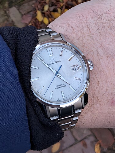 PXL_20251117_155449236