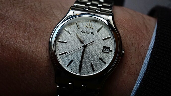 4442D885-A2EE-423E-B11F-36ADC6E6D0D2_1_201_a