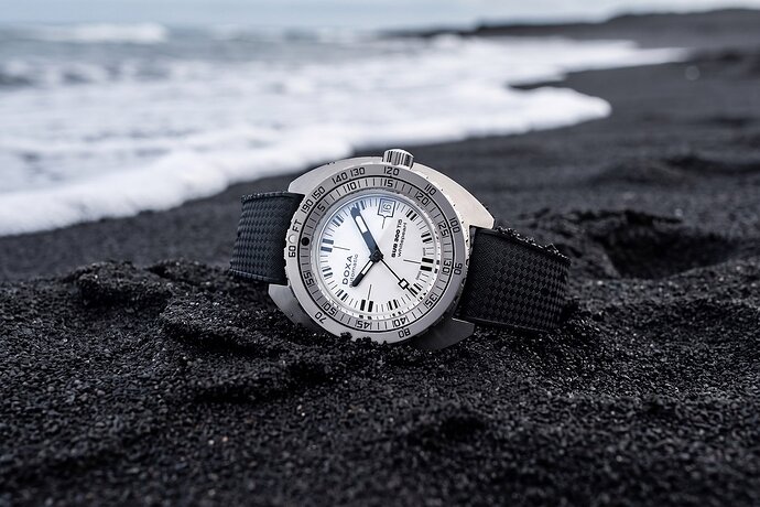 Doxa-SUB-300-Ti5