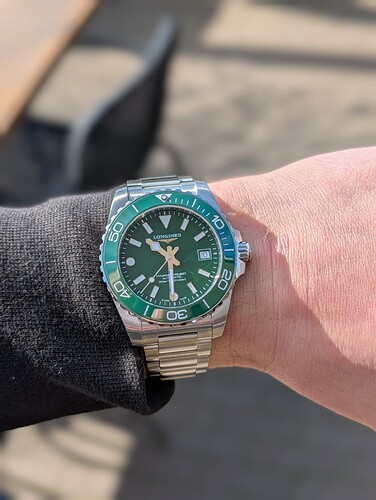 PXL_20260404_093747211.PORTRAIT