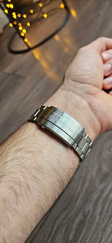 17657101758691276940562521891632