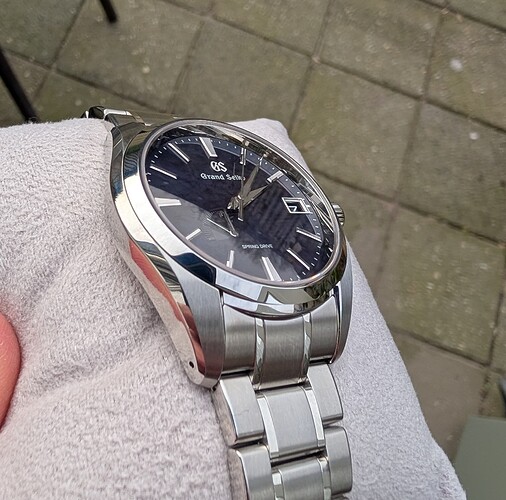 PXL_20260307_130705005~2