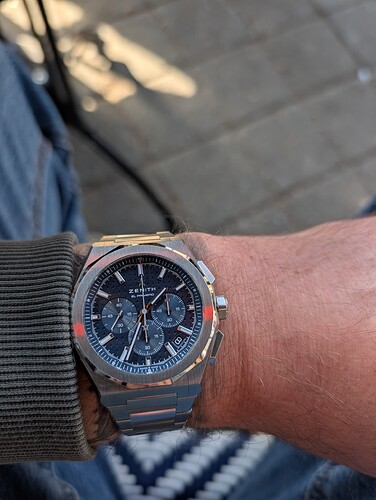 PXL_20251108_123505032