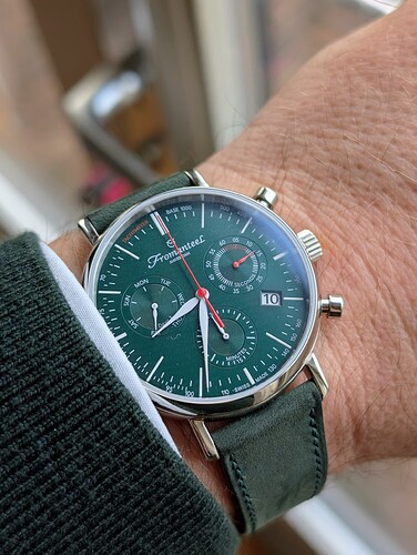 PXL_20251010_063456516~2