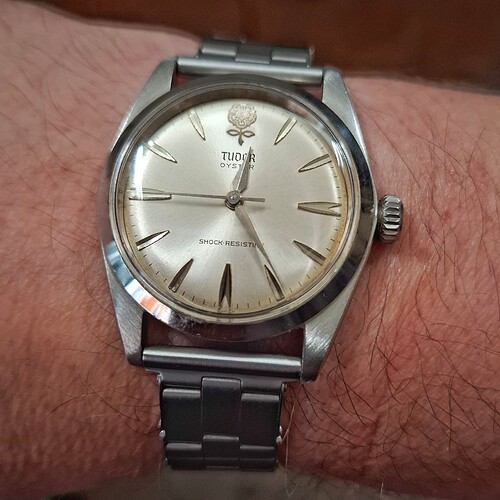 1000093071