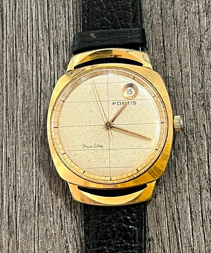 Screenshot_2025-11-28-23-00-10-046_fr.vinted-edit