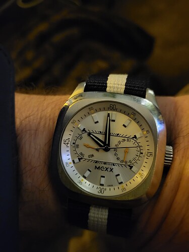 17659187380768303630473812526497