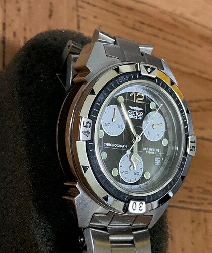 Screenshot_2025-11-06-20-32-57-657_com.opera.touch-edit