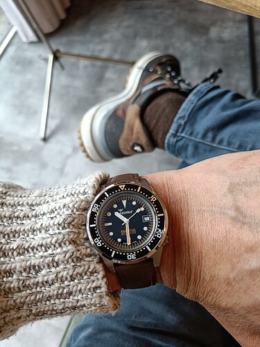 17650997793176914218177158647273