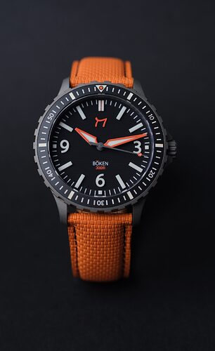 1000195388-1257x2048