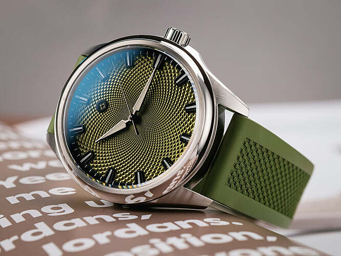 Omnis-luna-vert-2